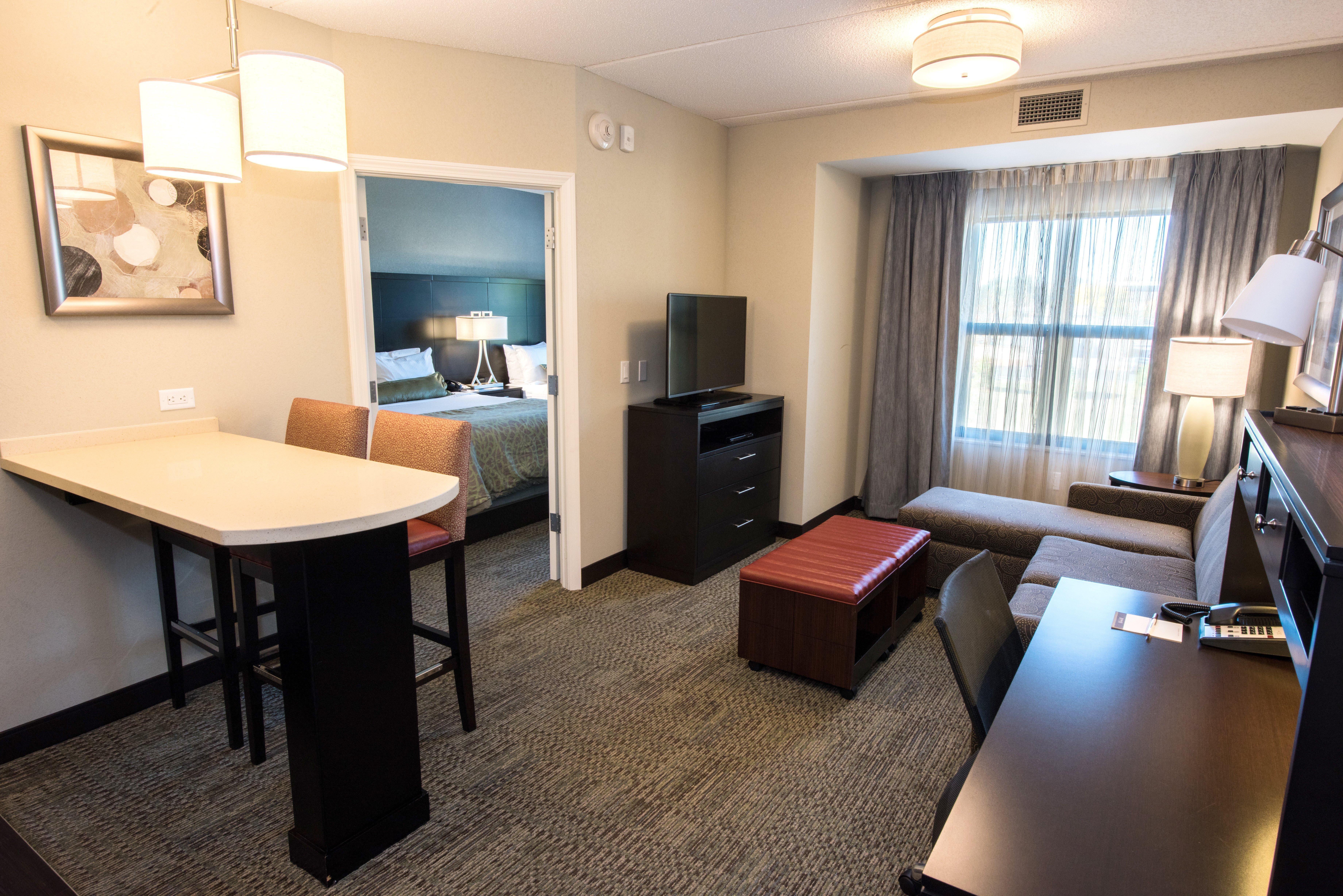 Staybridge Suites Albany Wolf Rd-Colonie Center, An Ihg Hotel Extérieur photo